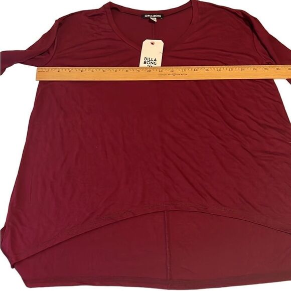 Billabong  Burgundy Long Drop Shoulder Sleeves V Neck Top Size S NWT - Picture 4 of 11